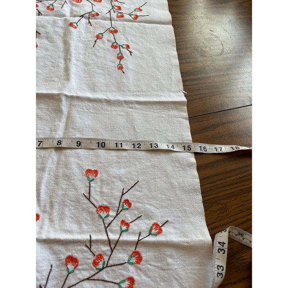 Tea towels and embroidered pieces vintage cottage core - Picture 7 of 15